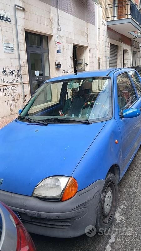 Usata Fiat 600 1999 Blu Berlina