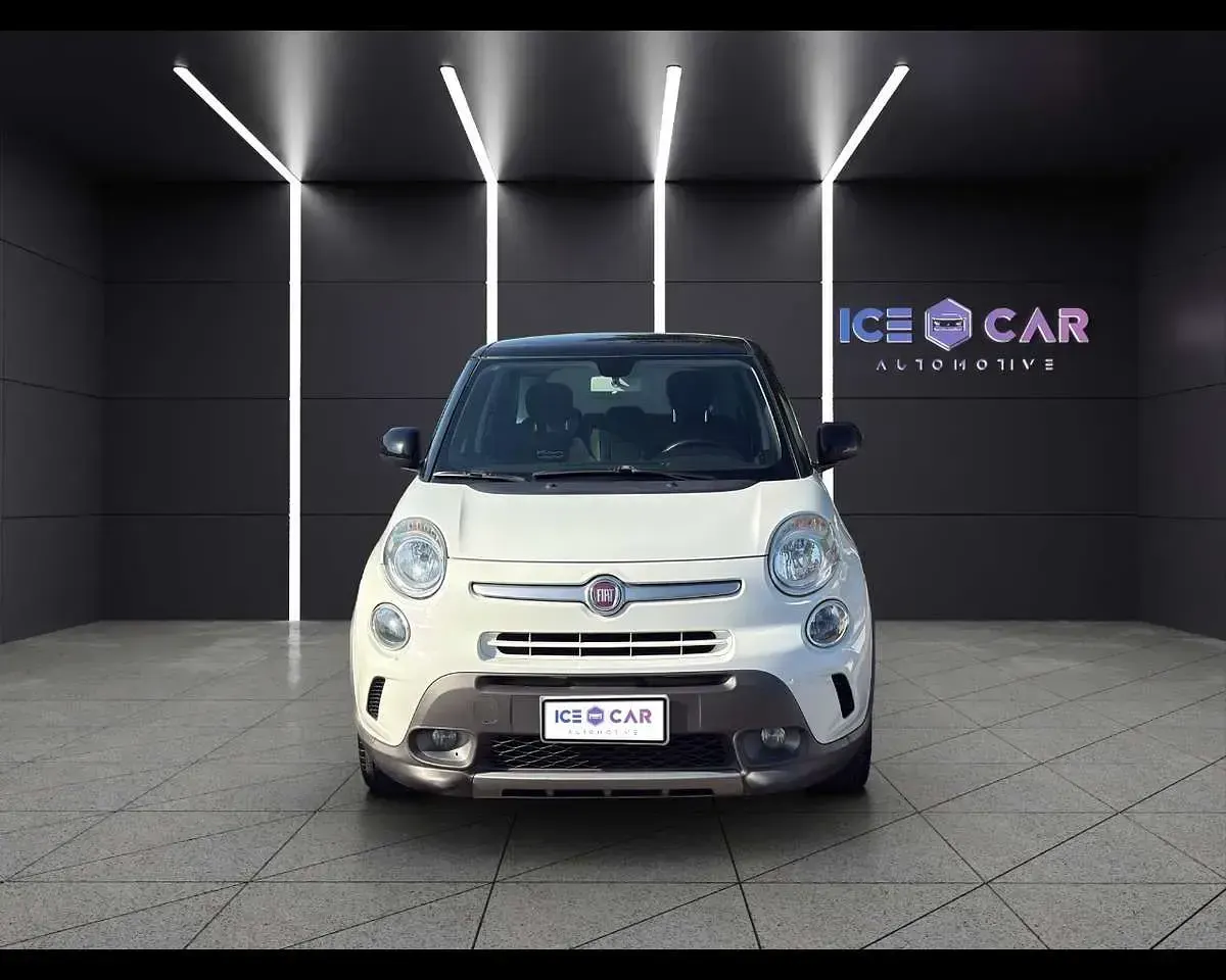 Usata Fiat 500L Trekking 85 CV (62 kW) 2014 Bianco Monovolume