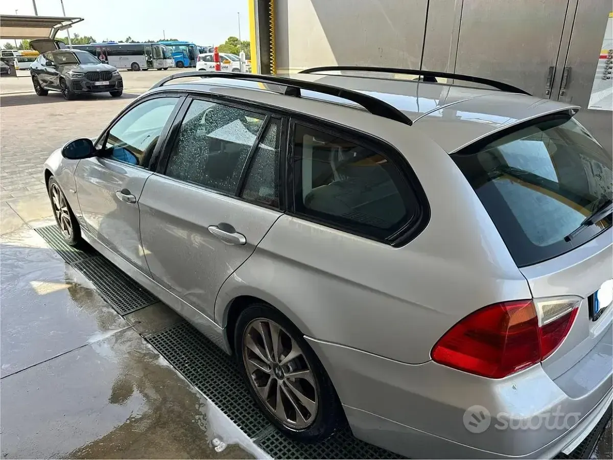 Usata BMW 320 163 CV (119 kW) 2005 Grigio Station wagon