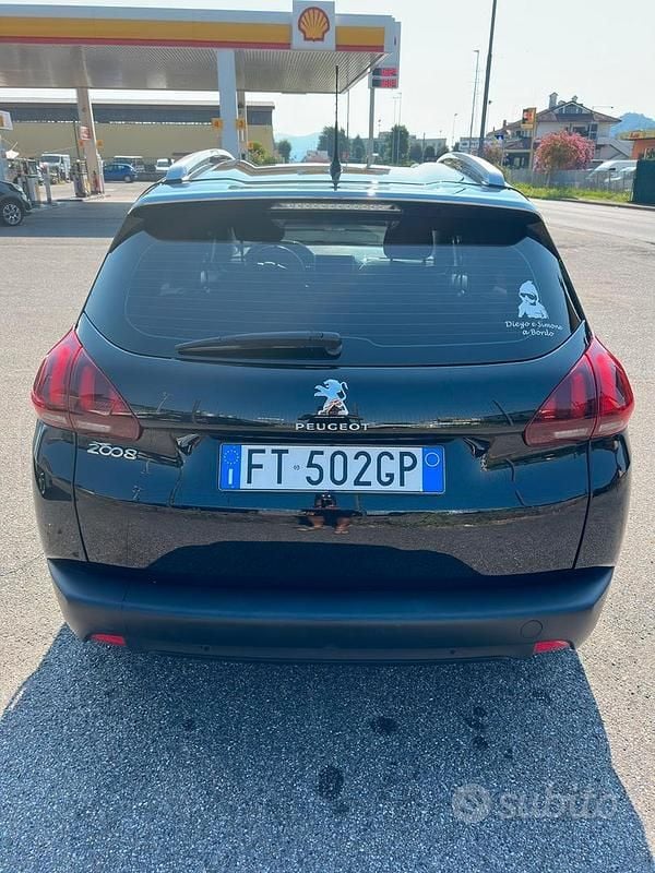 Usata Peugeot 2008 Active 82 CV (60 kW) 2019 Nero SUV