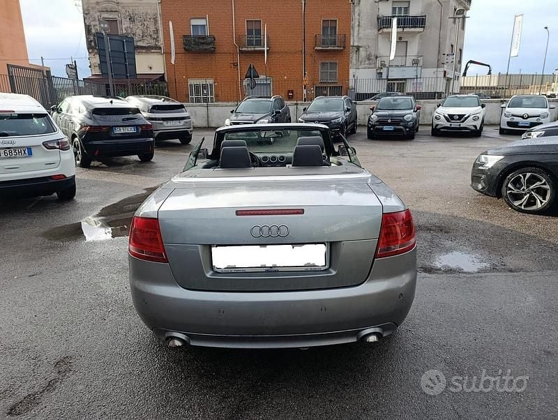 Usata Audi A4 Cabriolet 140 CV (102 kW) 2008 Grigio Cabrio