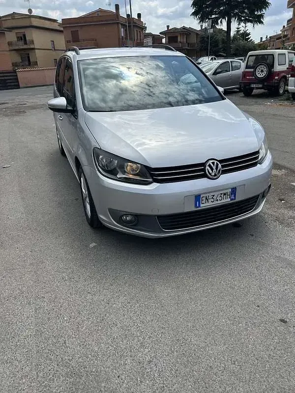 Usata VW Touran Comfortline 105 CV (77 kW) 2012 Monovolume