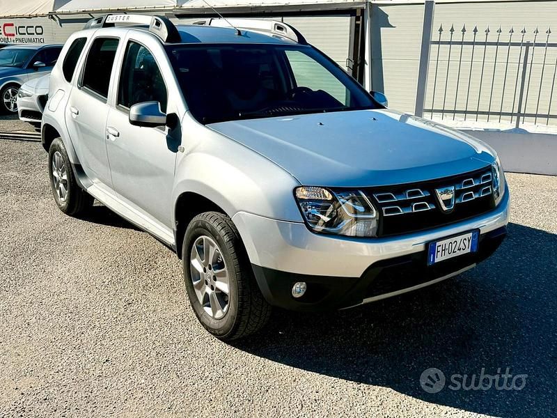 Usata Dacia Duster 110 CV (80 kW) 2017 Grigio Station wagon