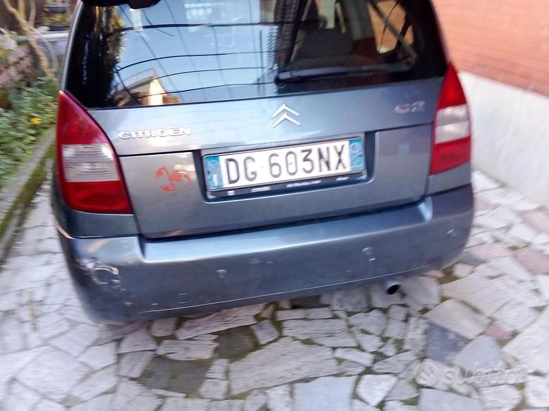 Usata Citroën C2 68 CV (50 kW) 2007 Grigio Utilitaria