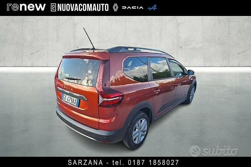 Usata Dacia Jogger Comfort 110 CV (80 kW) 2022 Rosso Monovolume
