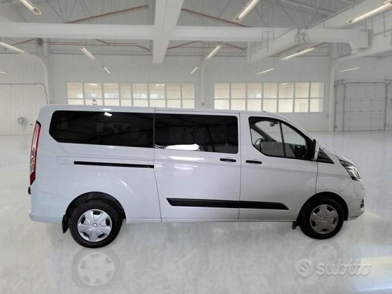 Usata Ford Transit Custom 131 CV (96 kW) 2021 Bianco Monovolume