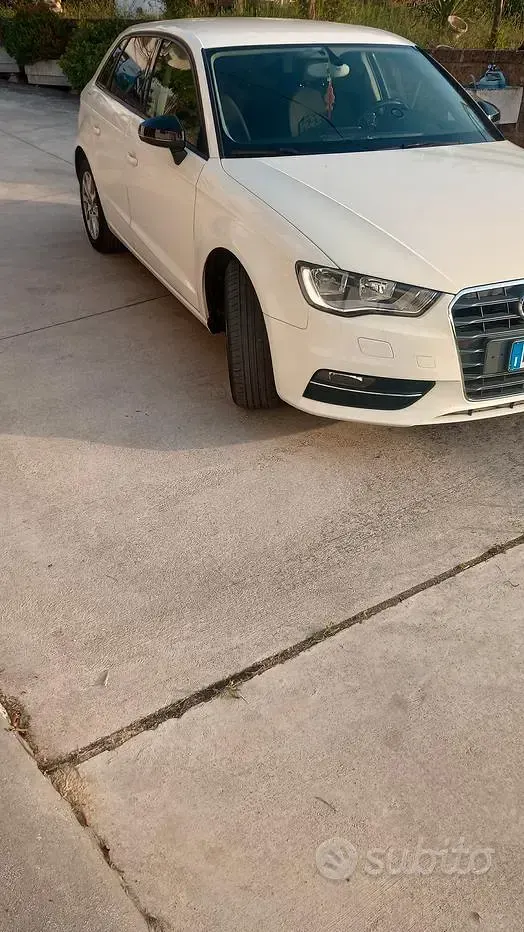 Usata Audi A3 105 CV (77 kW) 2015 Bianco Utilitaria