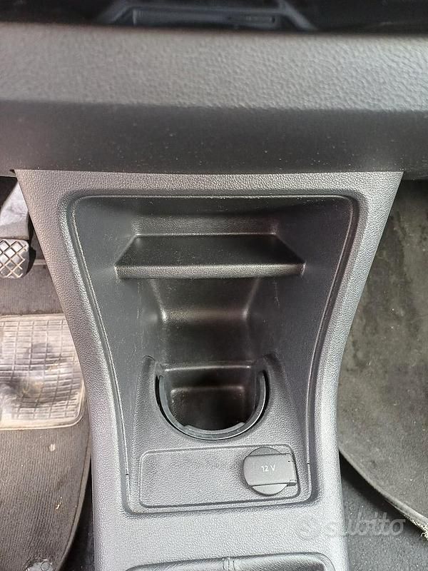 Usata VW up! 68 CV (50 kW) 2014 Grigio Utilitaria