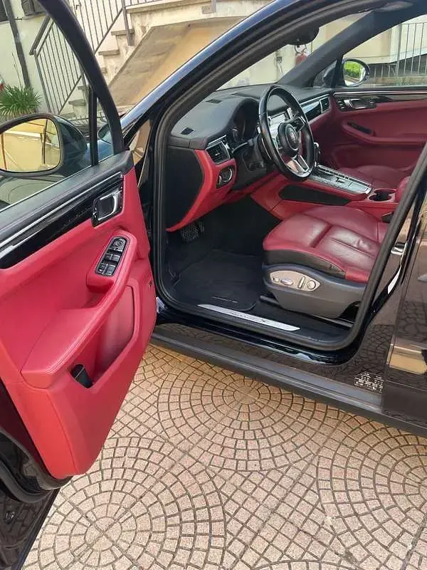 Usata Porsche Macan 250 CV (183 kW) 2015 Nero SUV