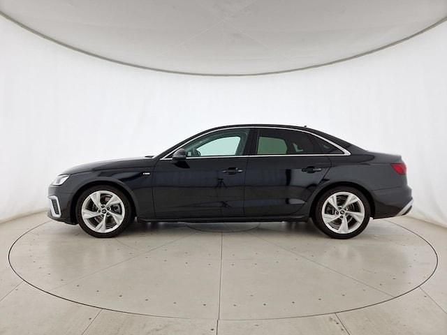 Usata Audi A4 S-Line 163 CV (119 kW) 2024 Nero mito metallizzato Berlina