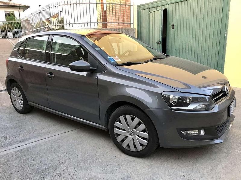 Usata VW Polo Comfortline 75 CV (55 kW) 2011 Berlina