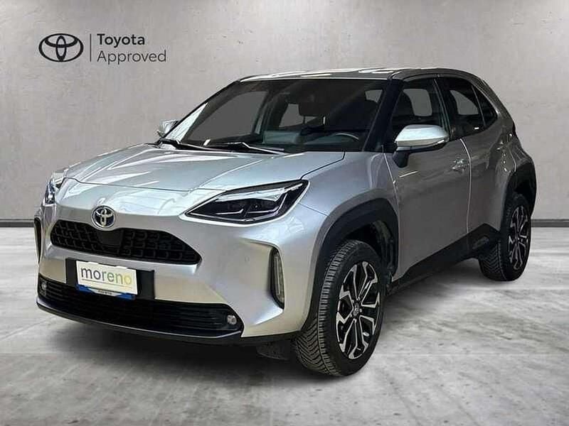 Usata Toyota Yaris Cross Trend 116 CV (85 kW) 2022 Argento SUV