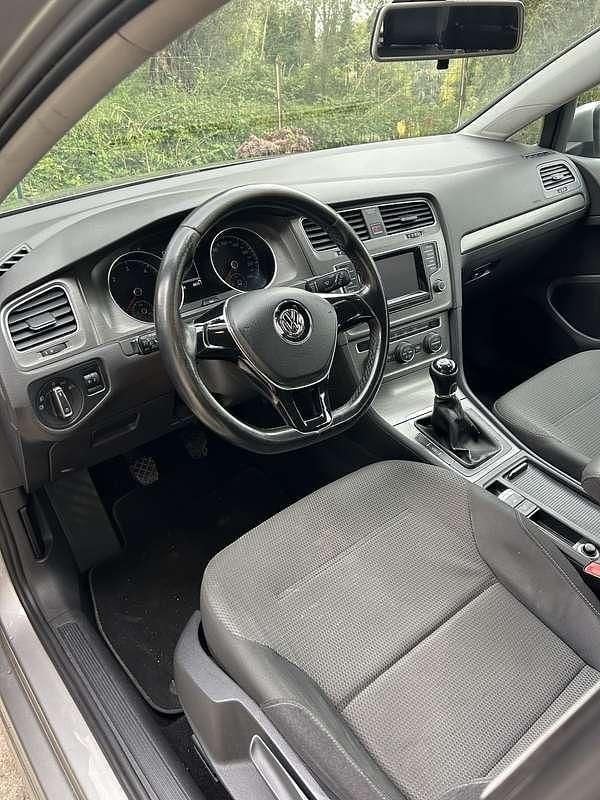 Usata VW Golf VII Highline 105 CV (77 kW) 2013 Berlina
