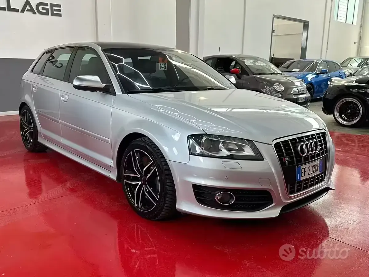 Usata Audi S3 265 CV (194 kW) 2010 Grigio Utilitaria