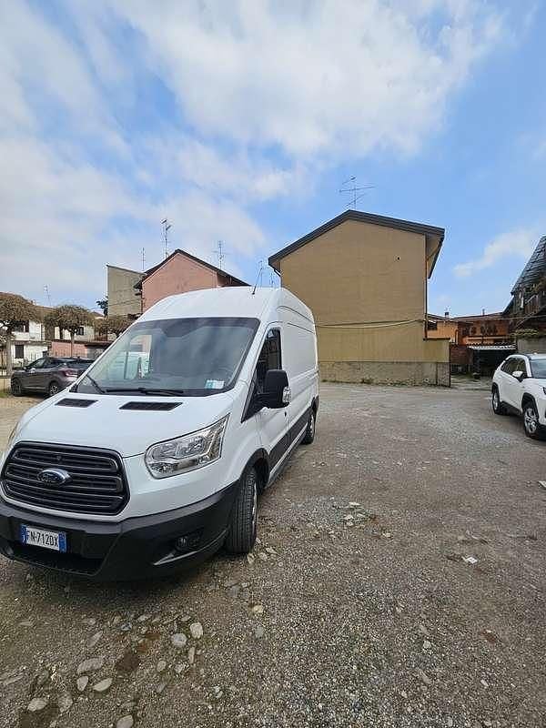 Usata Ford Transit 131 CV (96 kW) 2018 Bianco Furgone