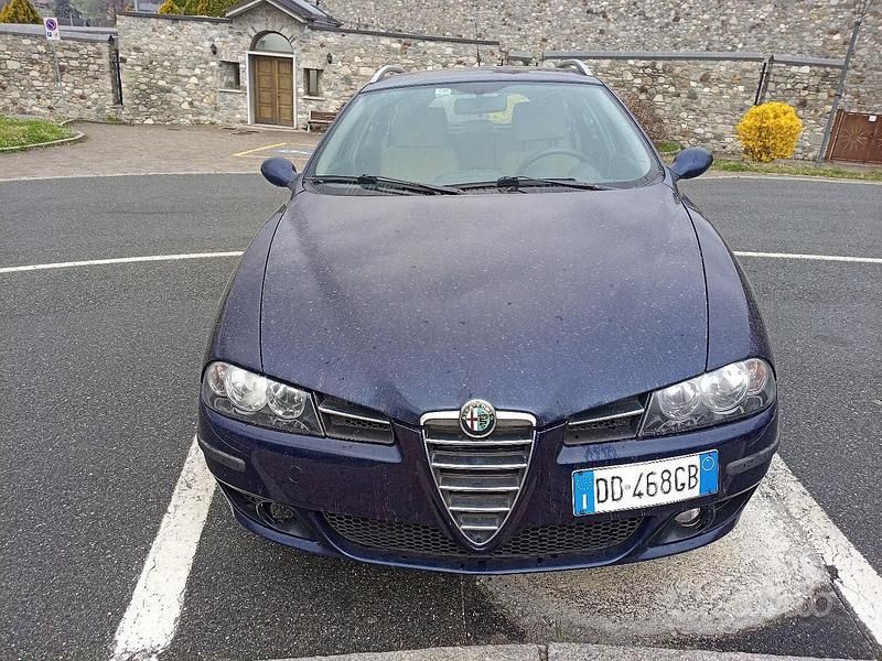 Usata Alfa Romeo 156 150 CV (110 kW) 2006 Blu Station wagon