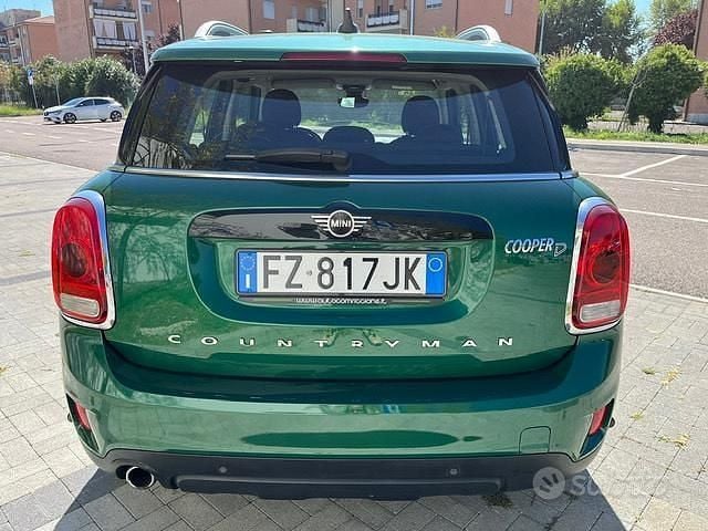 Usata Mini Cooper D Countryman 150 CV (110 kW) 2019 Verde SUV