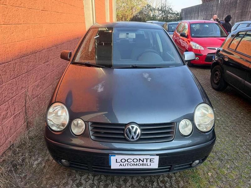 Usata VW Polo 75 CV (55 kW) 2005 Grigio Utilitaria