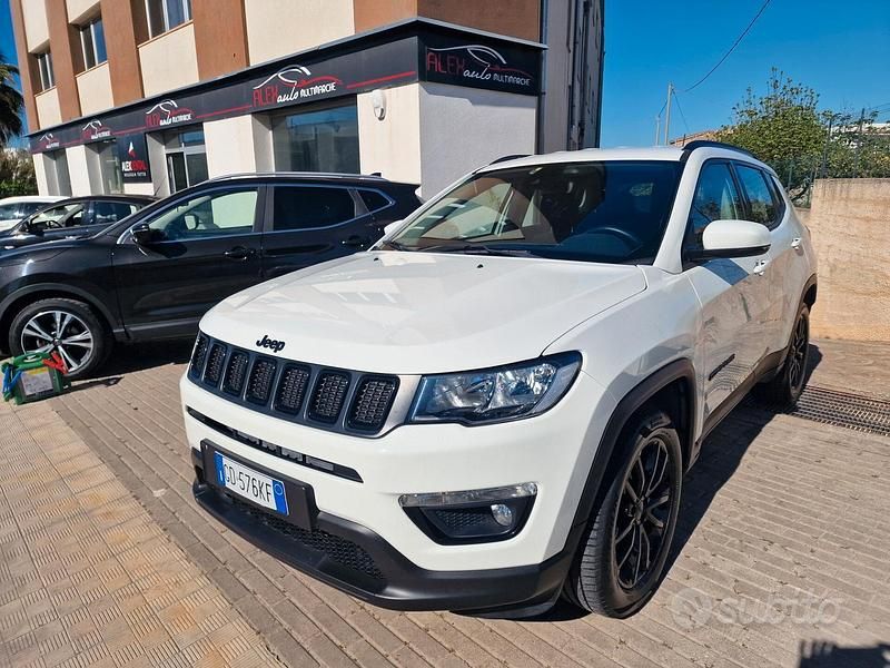 Usata Jeep Compass Night Eagle 130 CV (95 kW) 2021 Bianco SUV