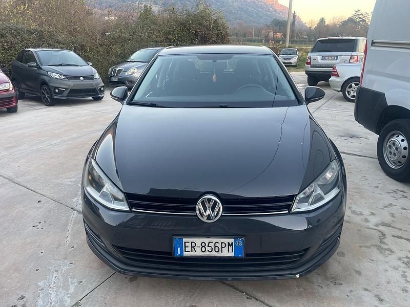 Usata VW Golf VII Trendline 105 CV (77 kW) 2013 Grigio Berlina