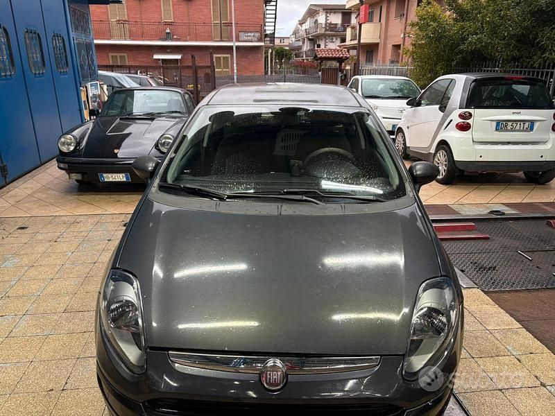 Usata Fiat Punto Evo 75 CV (55 kW) 2009 Nero Utilitaria