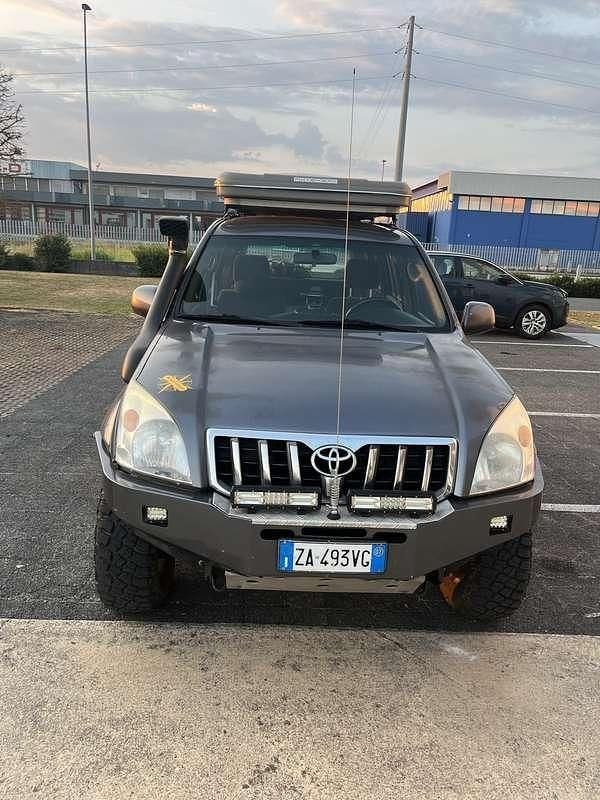Usata Toyota Land Cruiser Prado 173 CV (127 kW) 2007 Blu/azzurro SUV