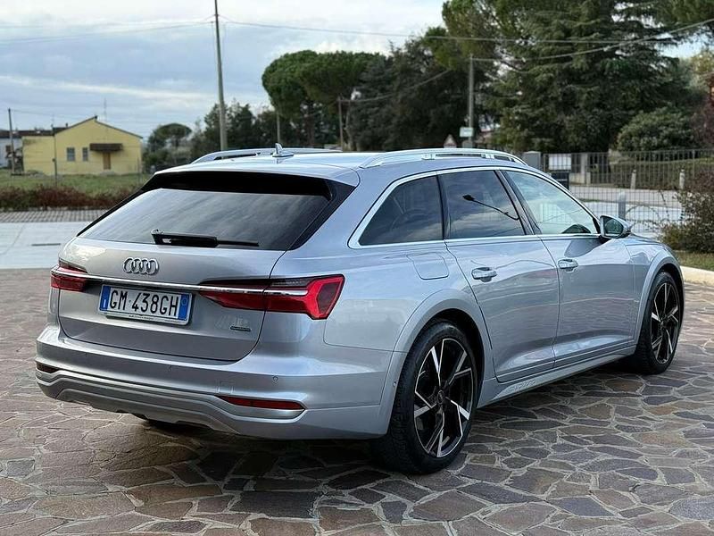 Usata Audi A6 Allroad Ambiente 245 CV (180 kW) 2021 Argento Station wagon