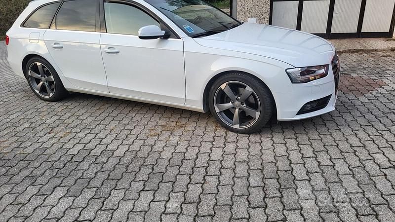 Usata Audi A4 120 CV (88 kW) 2015 Bianco Berlina