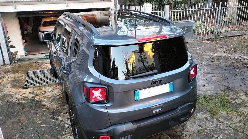 Usata Jeep Renegade 150 CV (110 kW) 2022 Grigio SUV