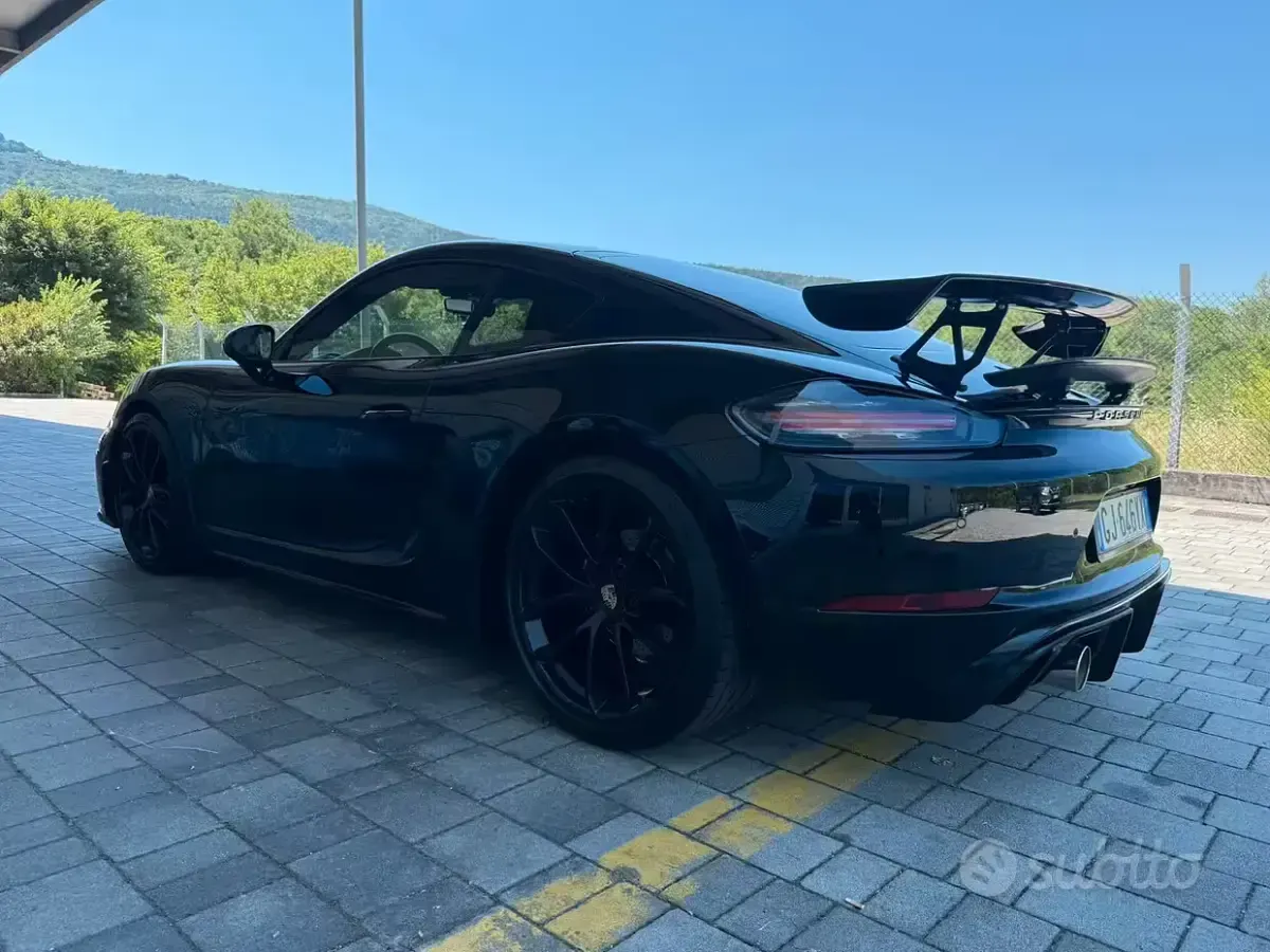 Usata Porsche 718 300 CV (220 kW) 2022 Nero Coupé