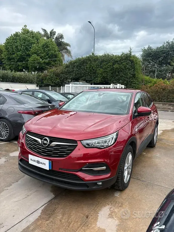 Usado Opel Grandland X Business 131 CV (96 kW) 2020 Rojo SUV