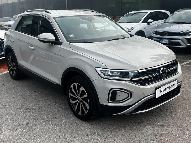 Usata VW T-Roc Style 116 CV (85 kW) 2023 Beige SUV