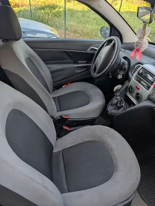 Usata Lancia Ypsilon 77 CV (56 kW) 2010 Utilitaria