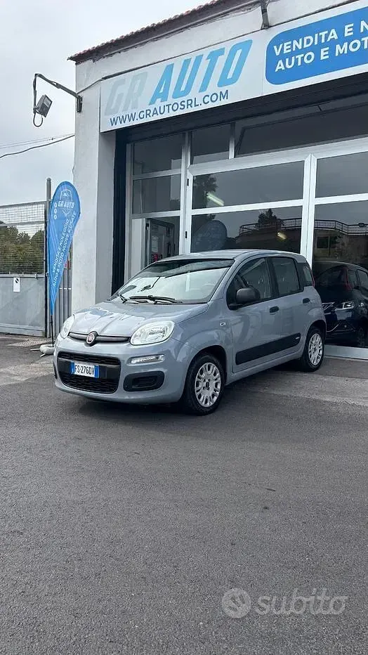 Usata Fiat Panda Easy 69 CV (50 kW) 2018 Grigio Utilitaria