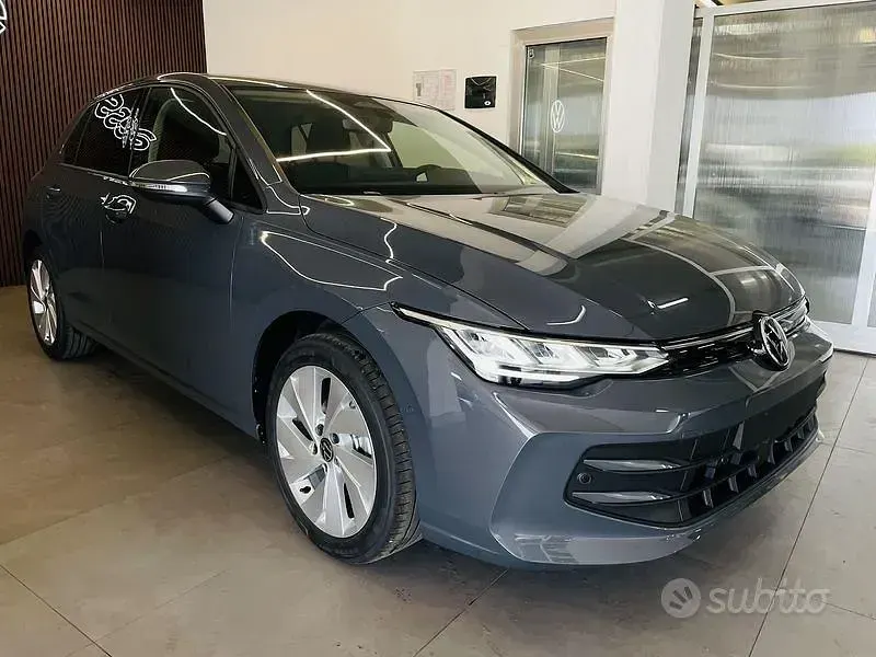 Nuova VW Golf VIII Edition 2026 Grigio Berlina