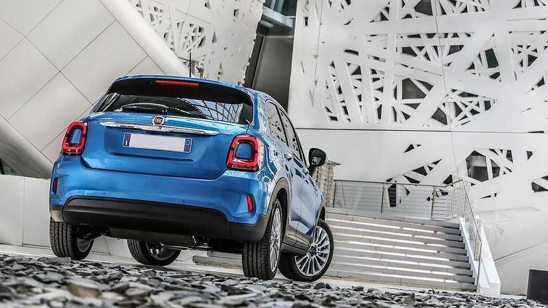 Usata Fiat 500X Sport 131 CV (96 kW) 2024 Bianco gelato / tetto nero SUV