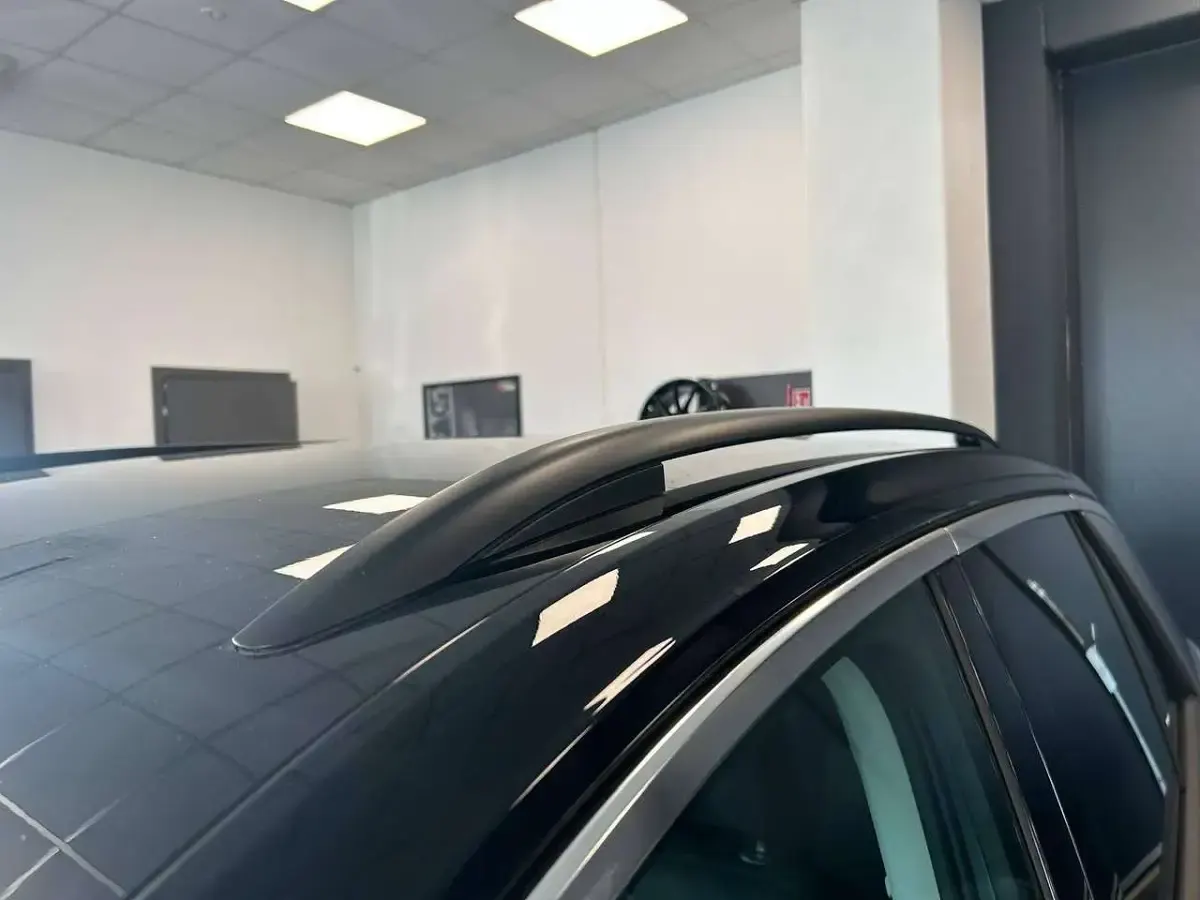 Usata VW T-Roc Sportline 110 CV (80 kW) 2023 Pyrite silver SUV