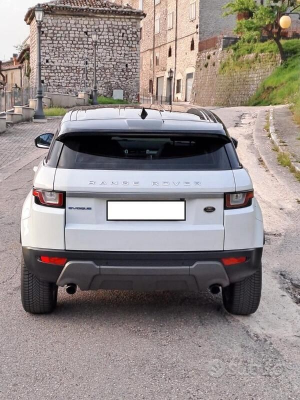Usata Land Rover Range Rover evoque 150 CV (110 kW) 2017 Bianco SUV