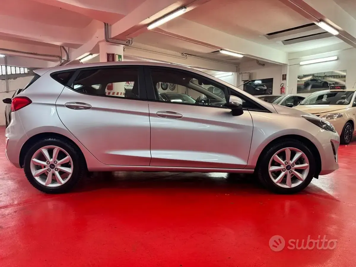 Usata Ford Fiesta Titanium S 75 CV (55 kW) 2021 Grigio Utilitaria