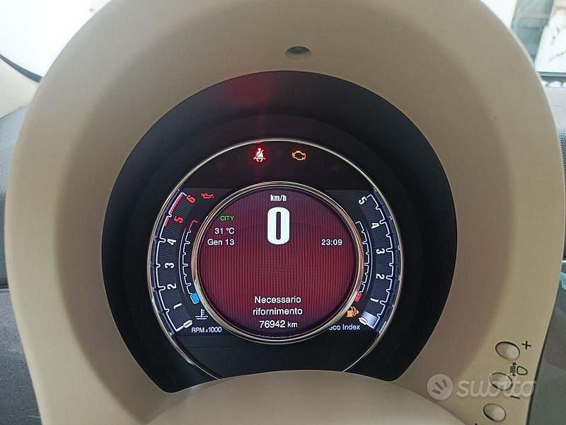 Usata Fiat 500 Lounge 95 CV (69 kW) 2016 Grigio scuro metallizzato Utilitaria