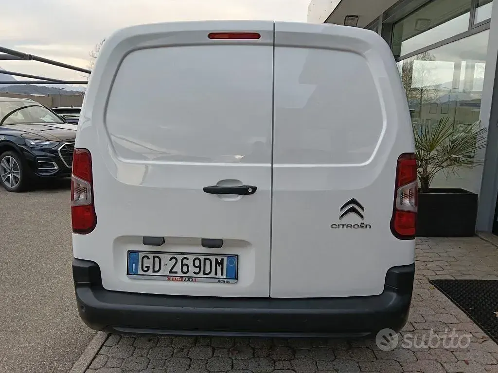 Usata Citroën e-Berlingo 102 CV (75 kW) 2020 Bianco Monovolume