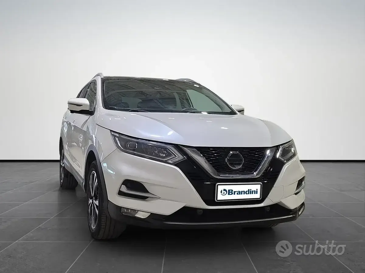 Gebraucht Nissan Qashqai N-Connecta 140 PS (102 kW) 2020 Weiß SUV