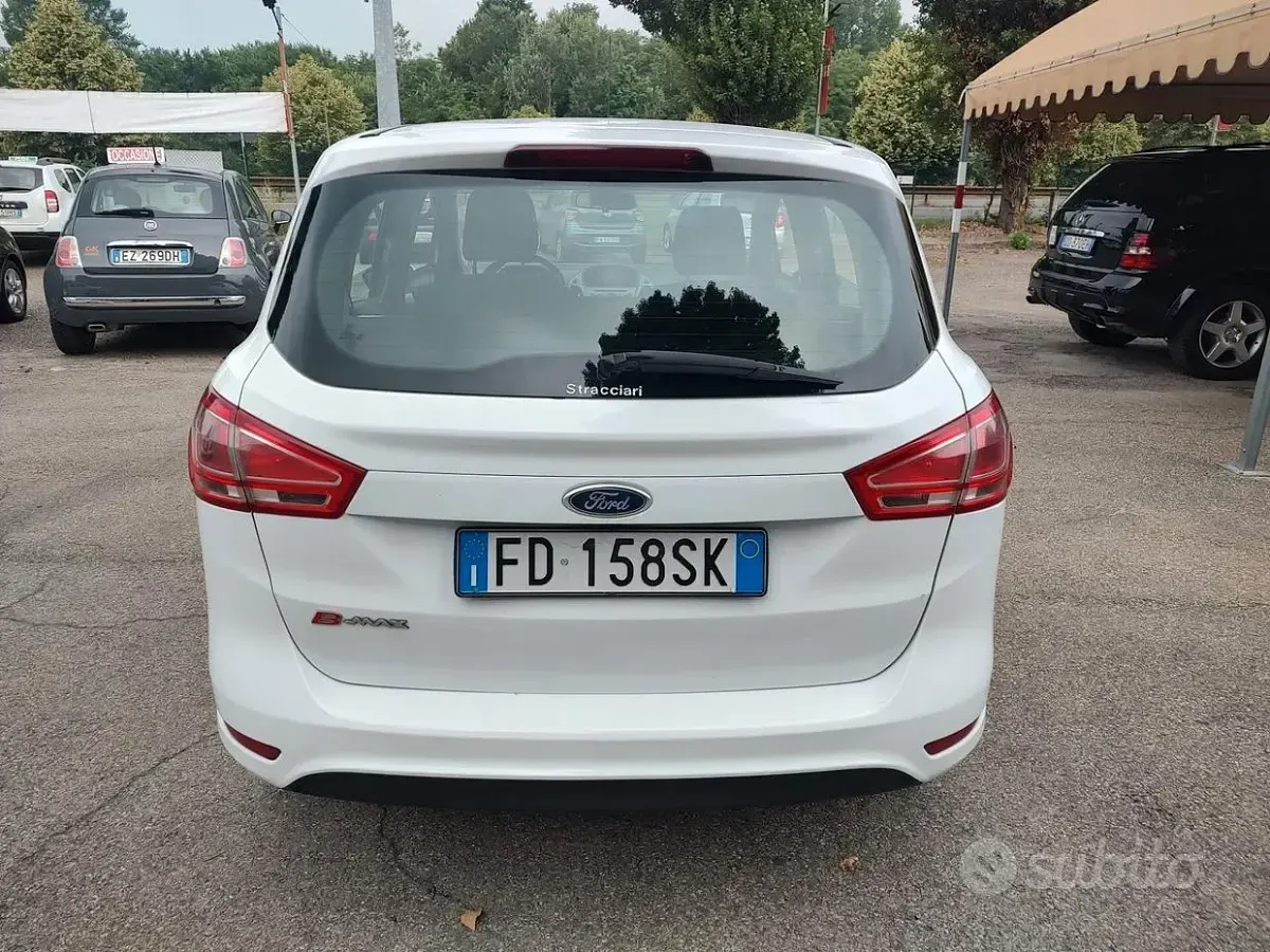 Usata Ford B-MAX Business Edition 90 CV (66 kW) 2016 Bianco Monovolume