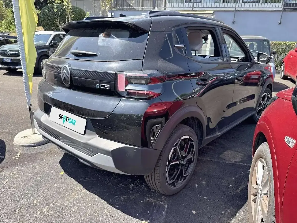 Usata Citroën e-C3 83 kW (113 CV) 2025 Nero Berlina