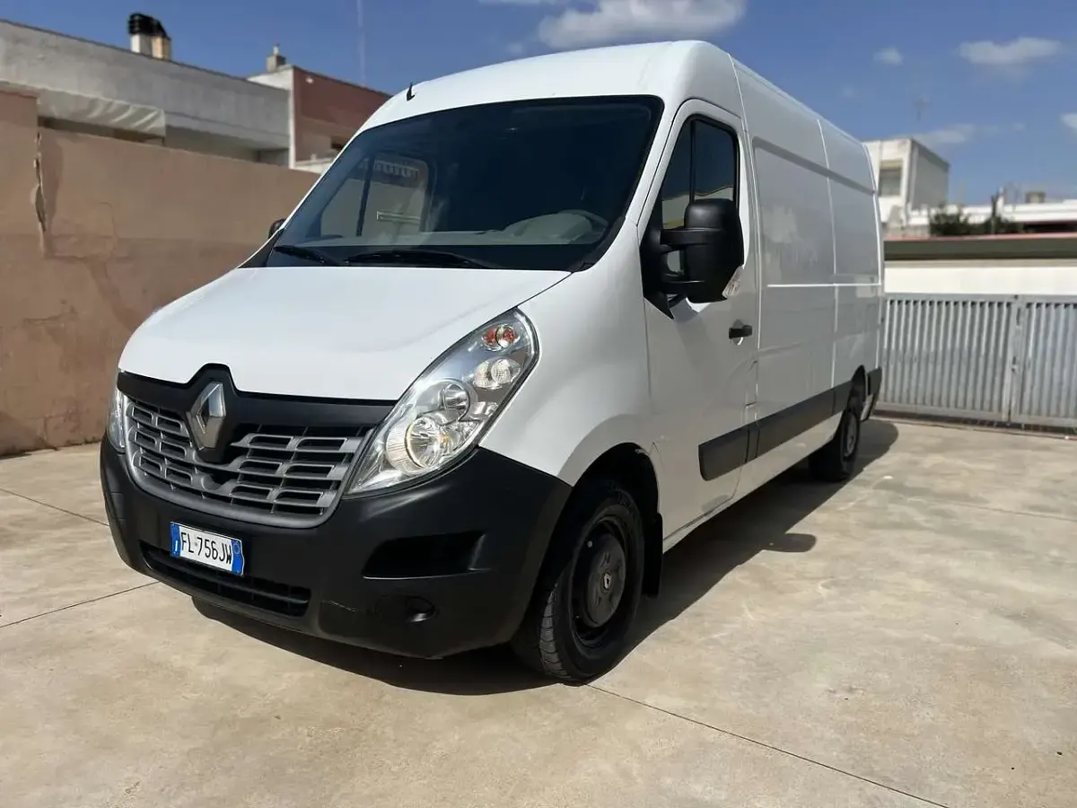 Usata Renault Master 129 CV (94 kW) 2017 Other Furgone