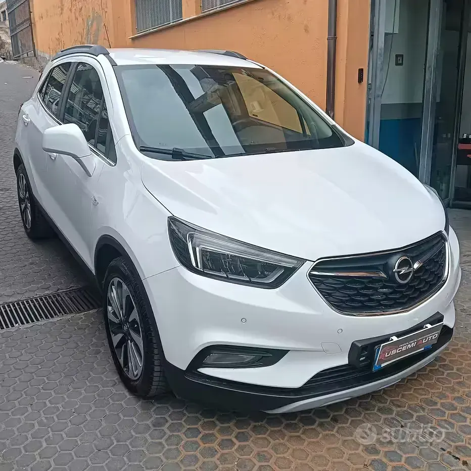 Usata Opel Mokka X 110 CV (80 kW) 2017 Bianco SUV
