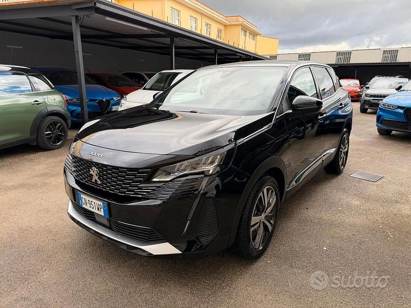 Nero Usata 2023 Peugeot 3008 Allure SUV | 22.500 € (Super prezzo) - Immagine 1/4