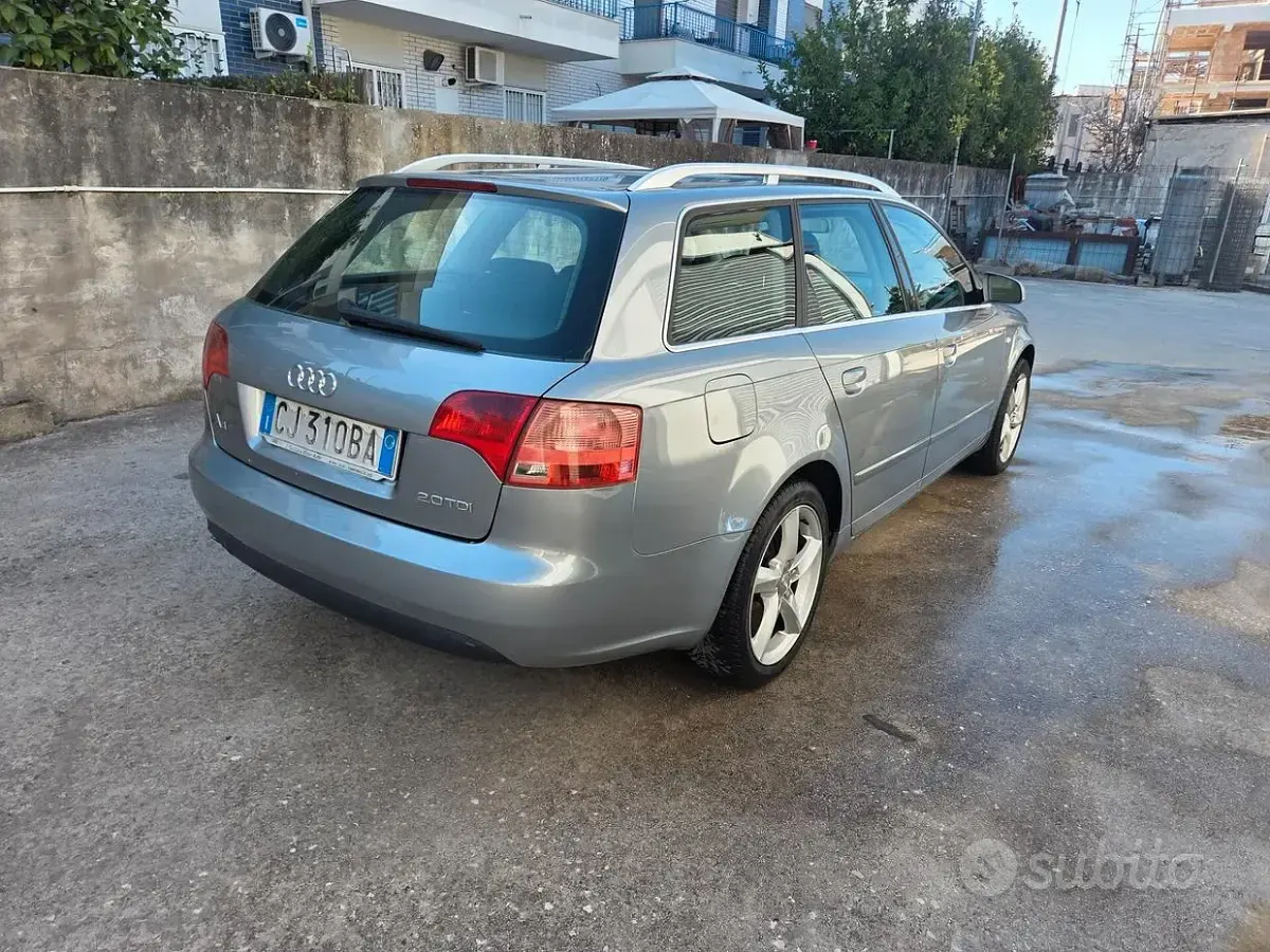 Usata Audi A4 140 CV (102 kW) 2006 Grigio Station wagon