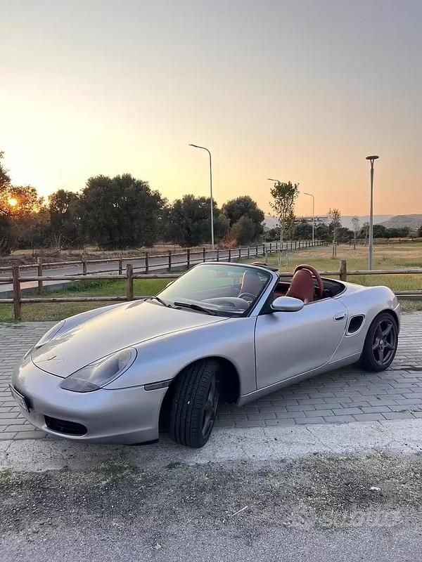 Usata Porsche Boxster 204 CV (150 kW) 1997 Grigio Cabrio