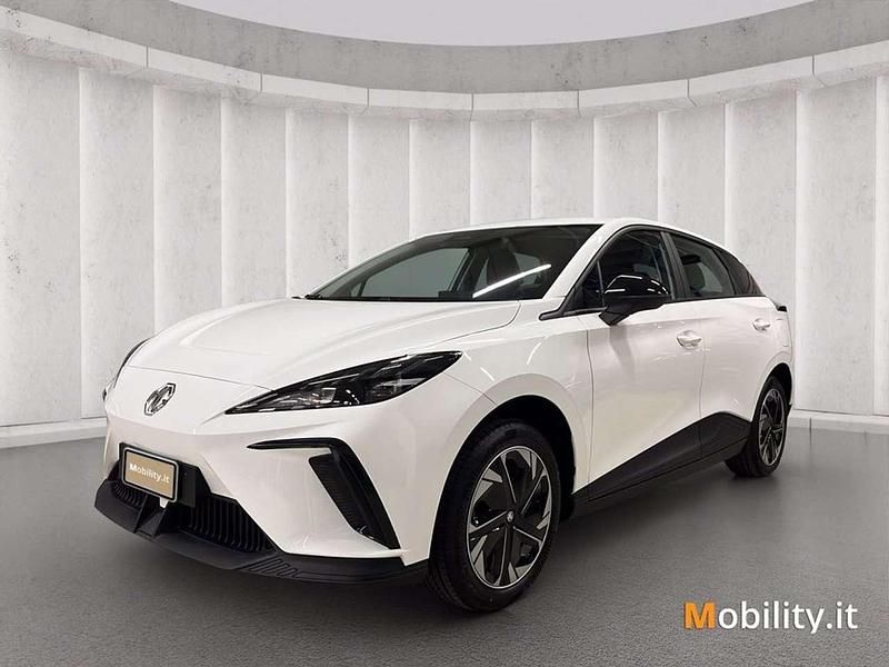 Dover white Nuova 2025 MG MG4 EV Due volumi | 23.900 € (Buon prezzo) - Immagine 1/4